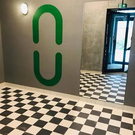 Apartments, Warsaw, Przy Metro Szwedzka Varşova
