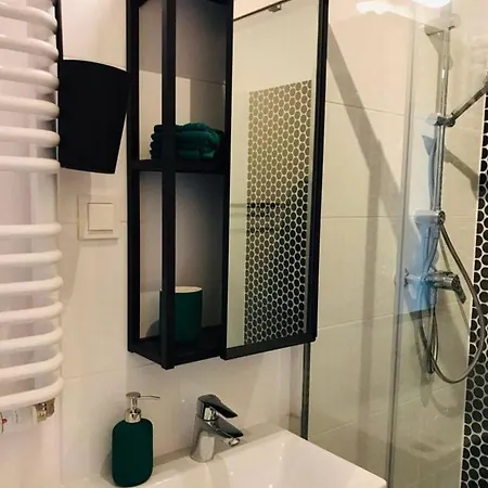 Apartments, Warsaw, Przy Metro Szwedzka Apartman